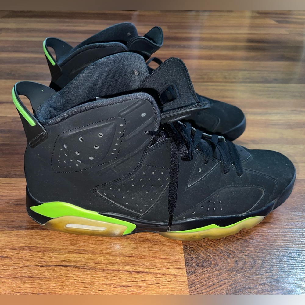 Jordan 6 - Lime Green - size 15